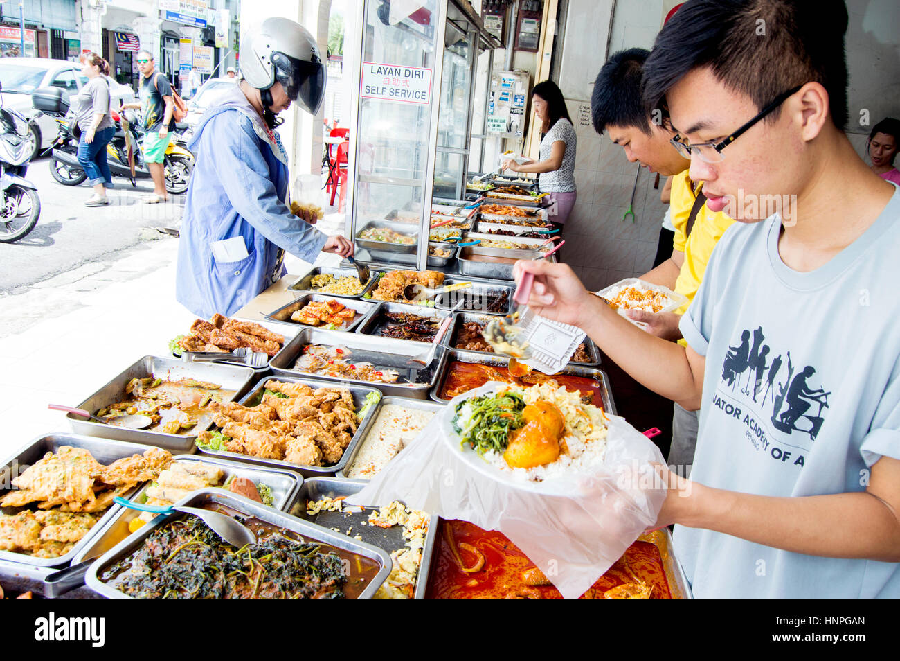 Gli alimenti precotti, ristorante, Lebuh Chulia, Georgetown, Penang, Malaysia Foto Stock