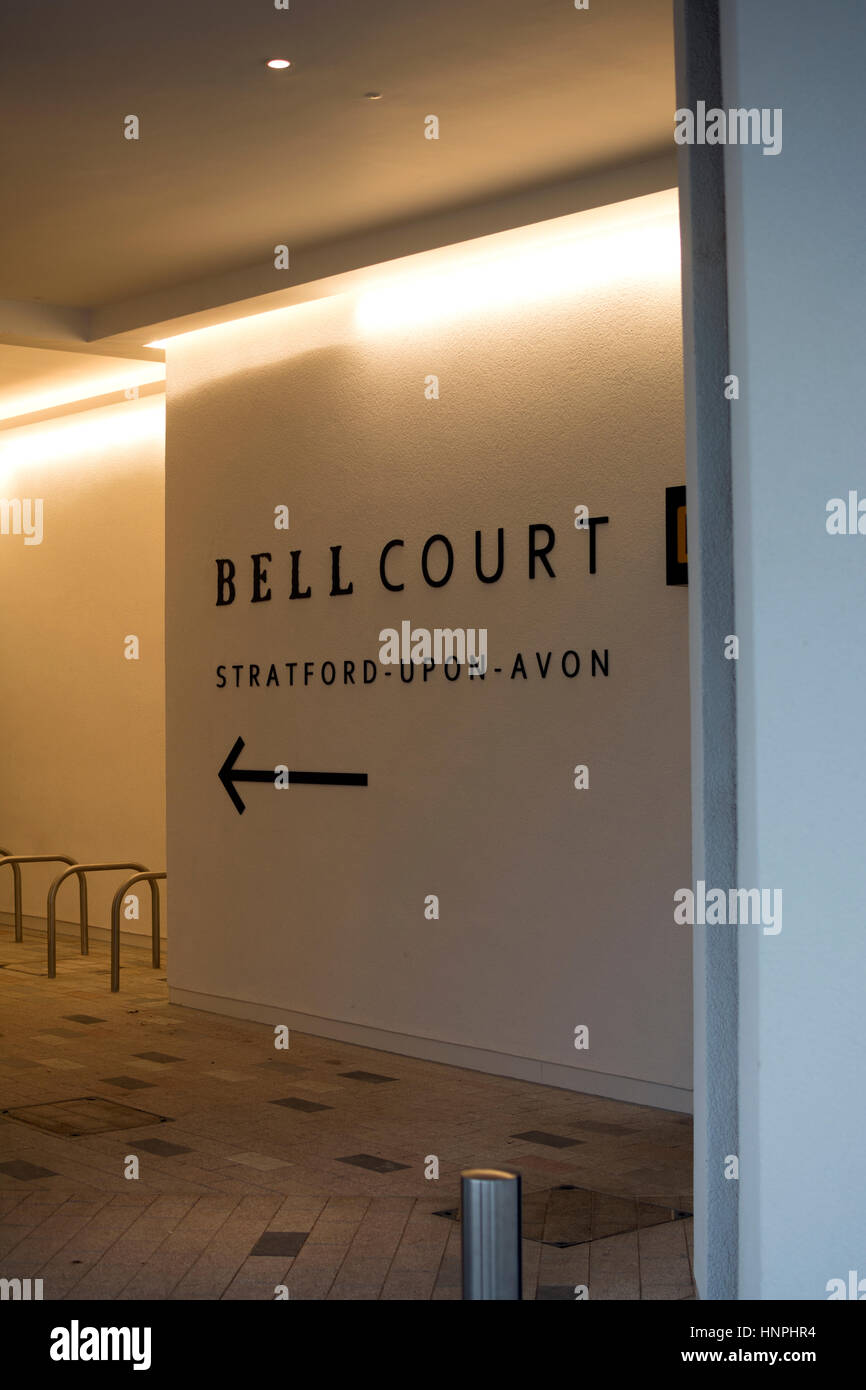 Ingresso alla Corte Campana, Stratford-upon-Avon, Regno Unito Foto Stock