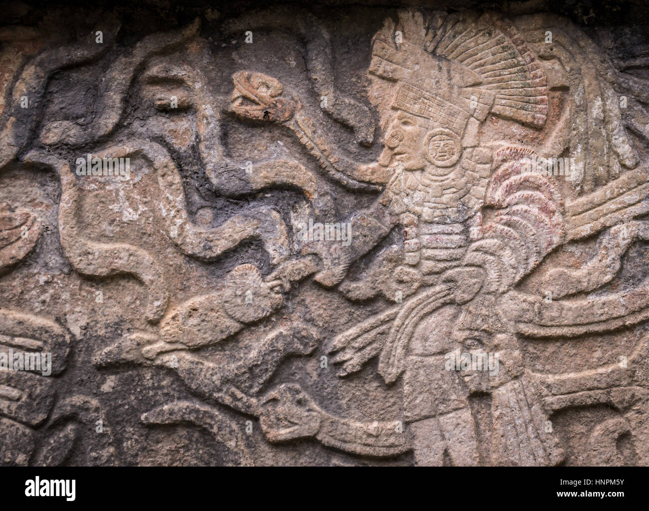 Antica pietra Maya rilievi in Chichen Itza Foto Stock