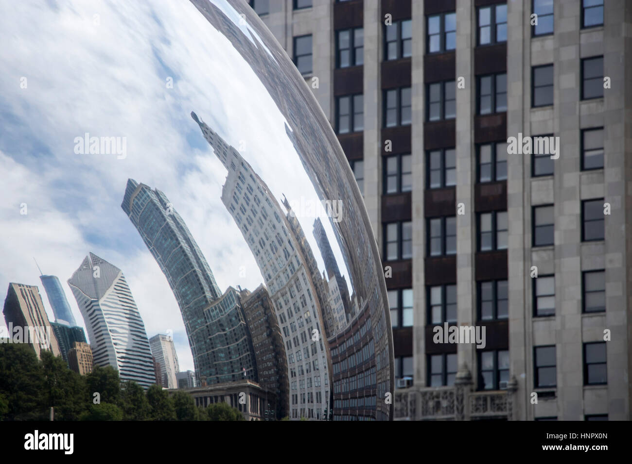 Chicago riflessione sul cloud gate Foto Stock