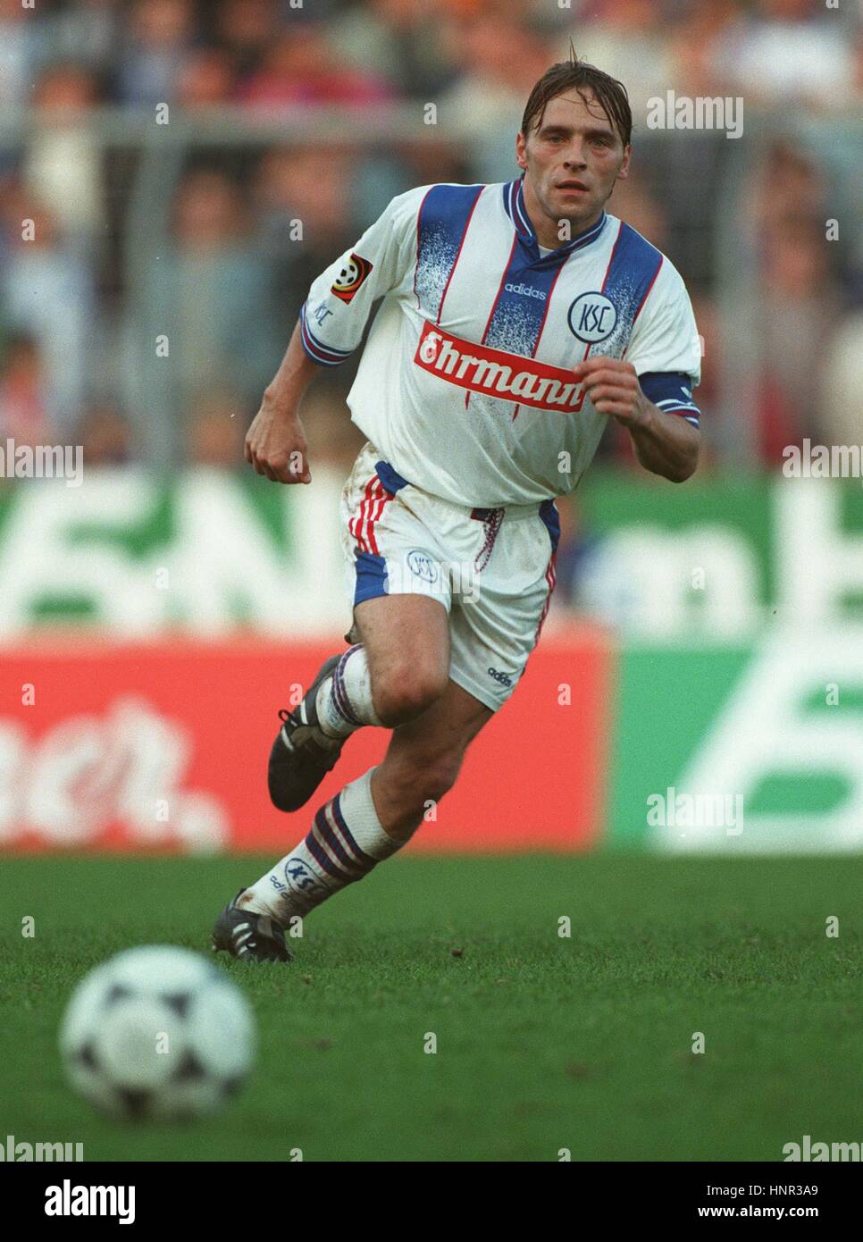 THOMAS HASSLER Karlsruher SC 06 Novembre 1996 Foto Stock