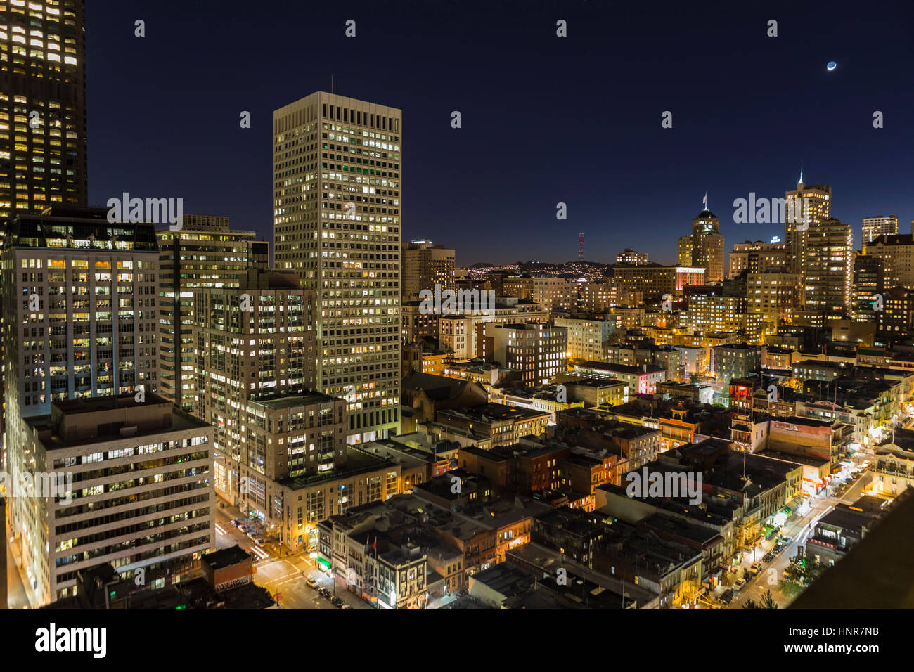 Editoriale vista notturna di Chinatown e Nob Hill zone turistiche. Foto Stock