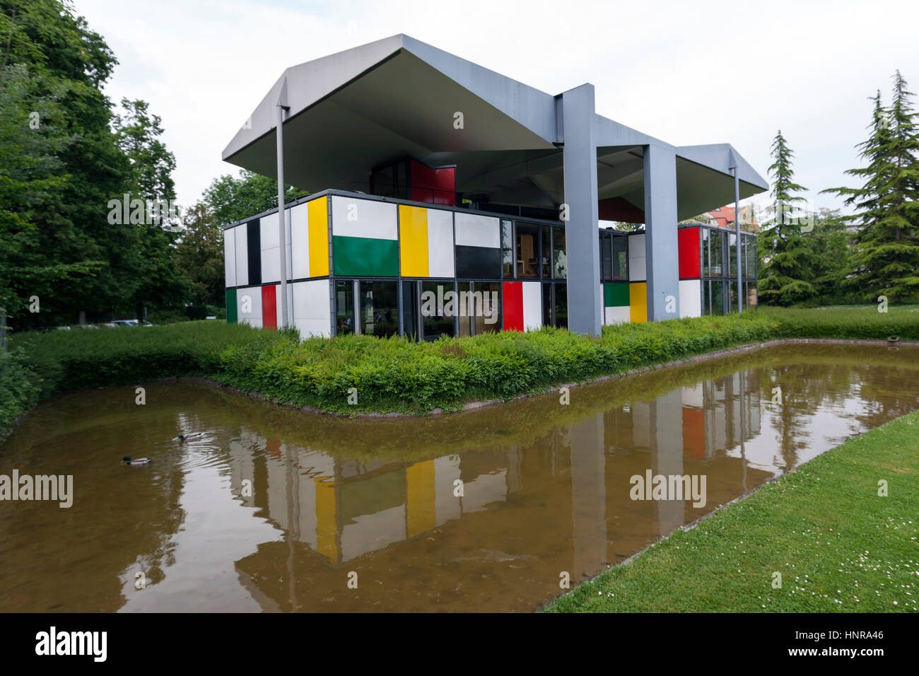 Pavillon Le Corbusier, o Heidi Weber Museum, l'ultimo edificio progettato da Le Corbusier, Zürich-Seefeld, Zürichhorn , Svizzera Foto Stock