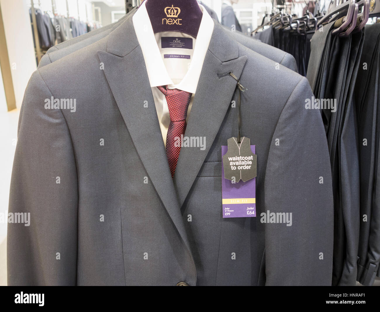 Soddisfare nel prossimo negozio. Regno Unito Foto Stock