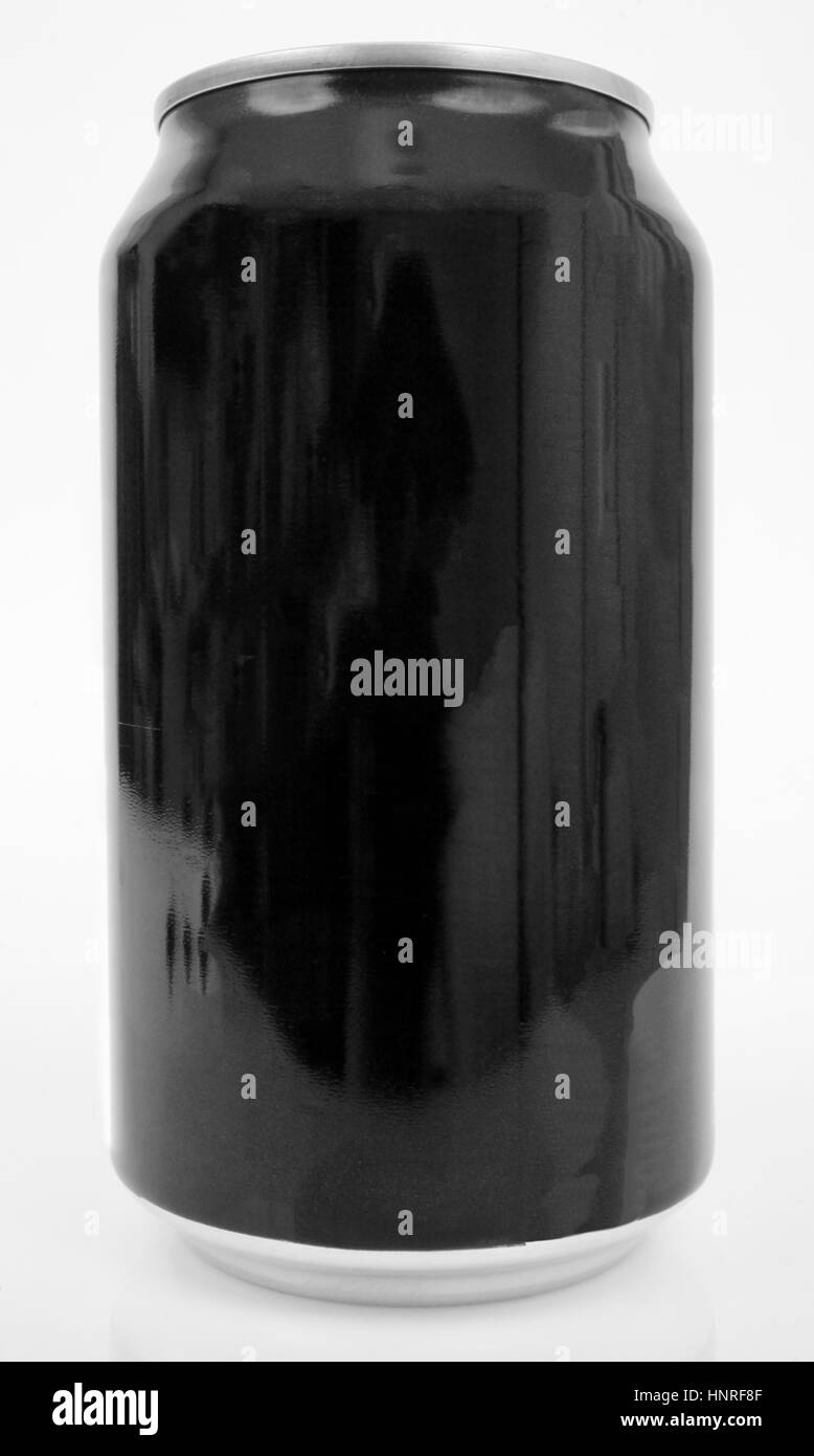 Alluminio nero lattina della bevanda. Verticale. Foto Stock