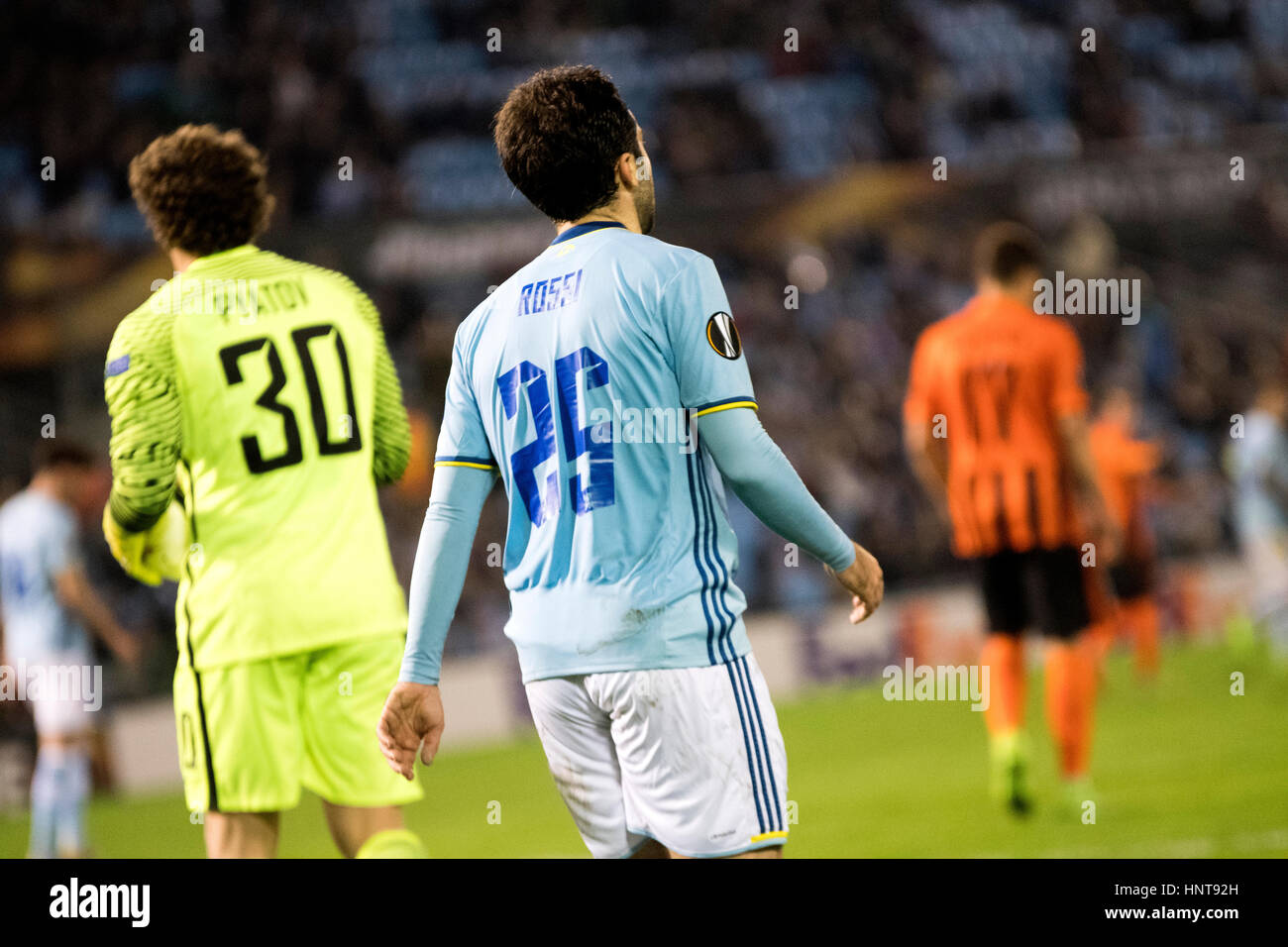 Vigo, Spagna. Xvi Feb, 2017. Giuseppe Rossi (avanti, Celta Vigo) durante la partita di calcio della prima tappa del giro di 32 della UEFA Europa League 2016/2017 tra RC Celta de Vigo e FK Shajtar Donetsk a Balaidos Stadium il 16 febbraio 2017 a Vigo, Spagna. Credito: David Gato/Alamy Live News Foto Stock