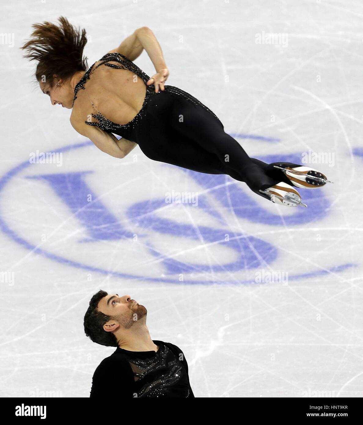 Meagan Duhamel e Eric Radford del Canada competere nelle coppie breve programma durante l'ISU quattro continenti figura Skating Championships Evento di prova per PyeongChang 2018 Olimpiadi invernali a Gangneung Ice Arena Febbraio 16, 2017 in Gangneung, Corea del Sud. L'evento si svolge un anno prima dell'inizio del 2018 dei Giochi Olimpici Invernali di PyeongChang. (Jeon Han/Koreanet via Planetpix) Foto Stock