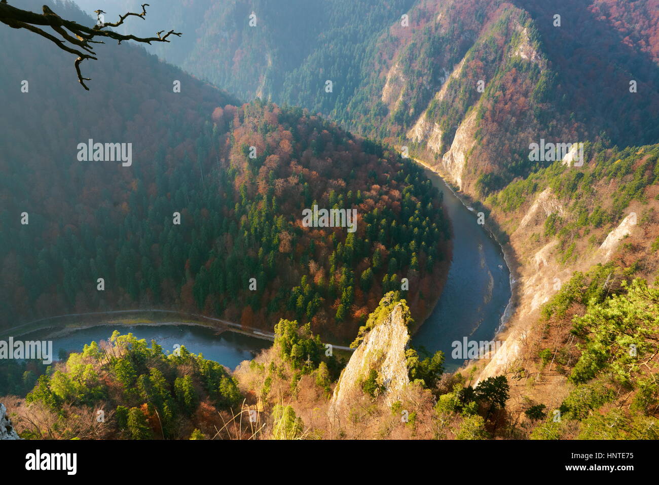 Dunajec River Gorge, antenna paesaggio, Pieniny National Park, Polonia, Europa Foto Stock