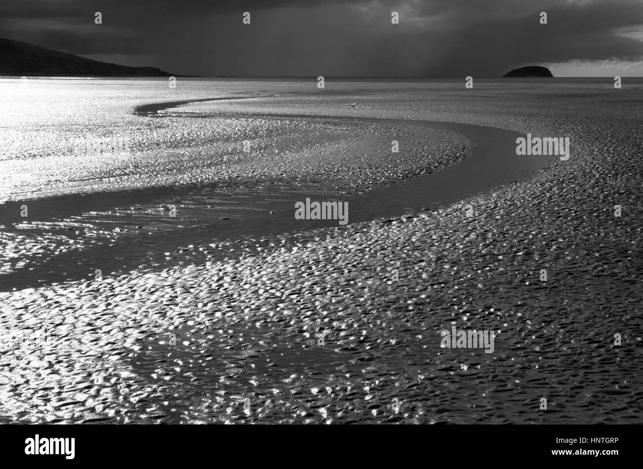 Brean giù e ripide Holm da Weston Super Mare, Somerset, Inghilterra, Regno Unito Foto Stock