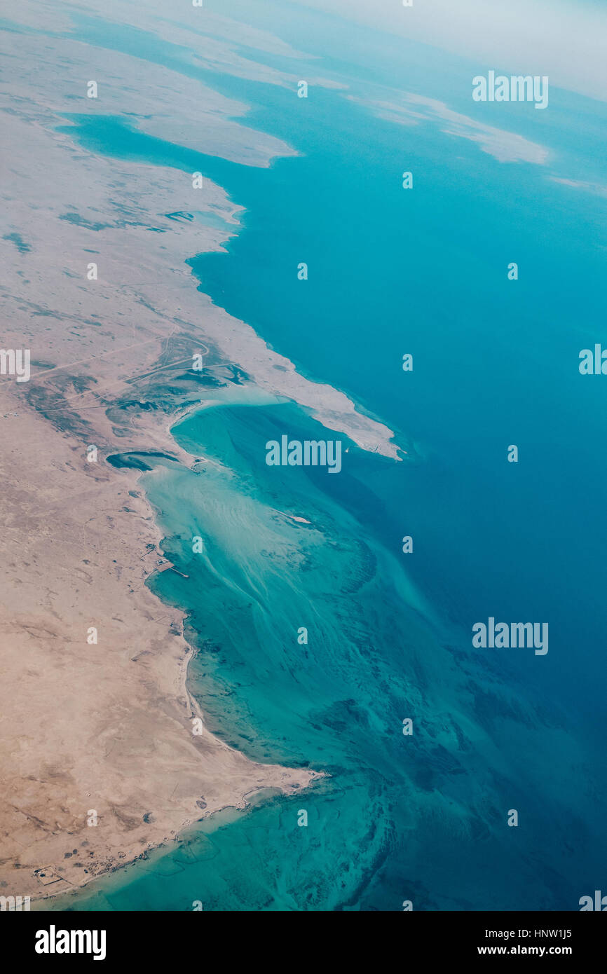 Vista aerea della costa nord-occidentale della penisola del Qatar Foto Stock