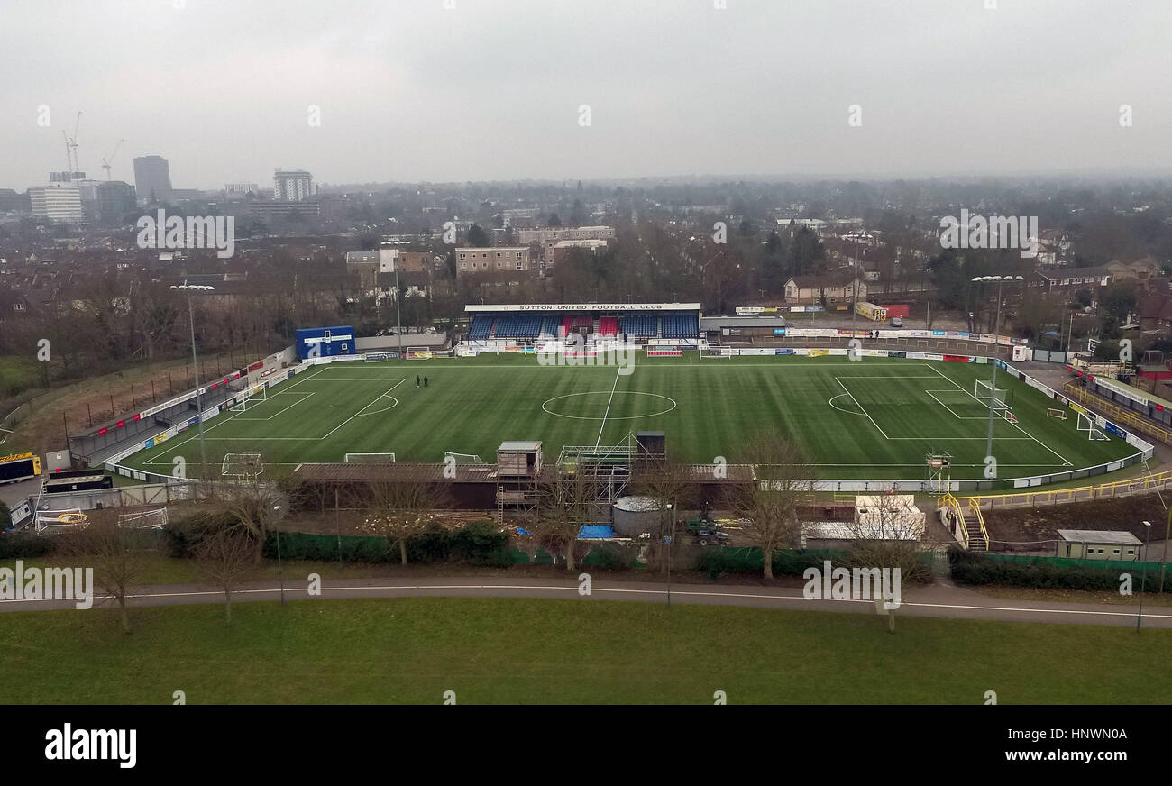 Una vista aerea di Gander Green Lane, sede del Sutton United Football Club  nel sud di Londra Foto stock - Alamy