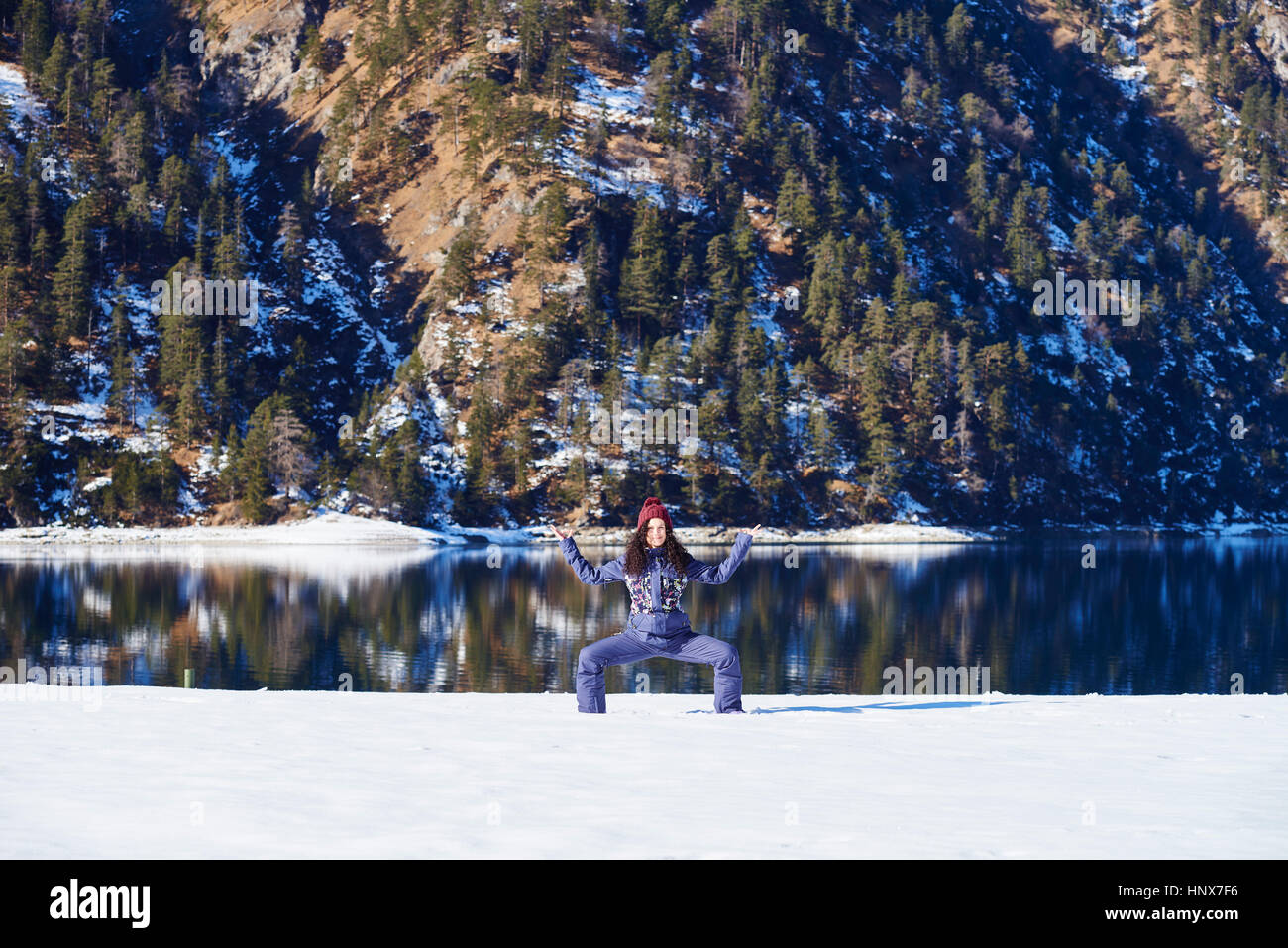 Yoga Invernale Immagini e Fotos Stock - Alamy