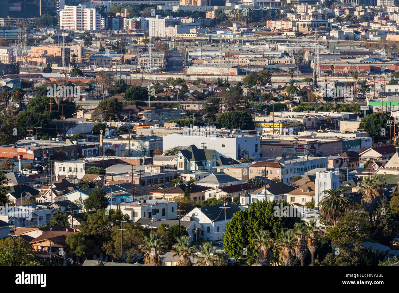 Vista editoriale di urbano Lincoln Heights nella città di Los Angeles, California. Foto Stock