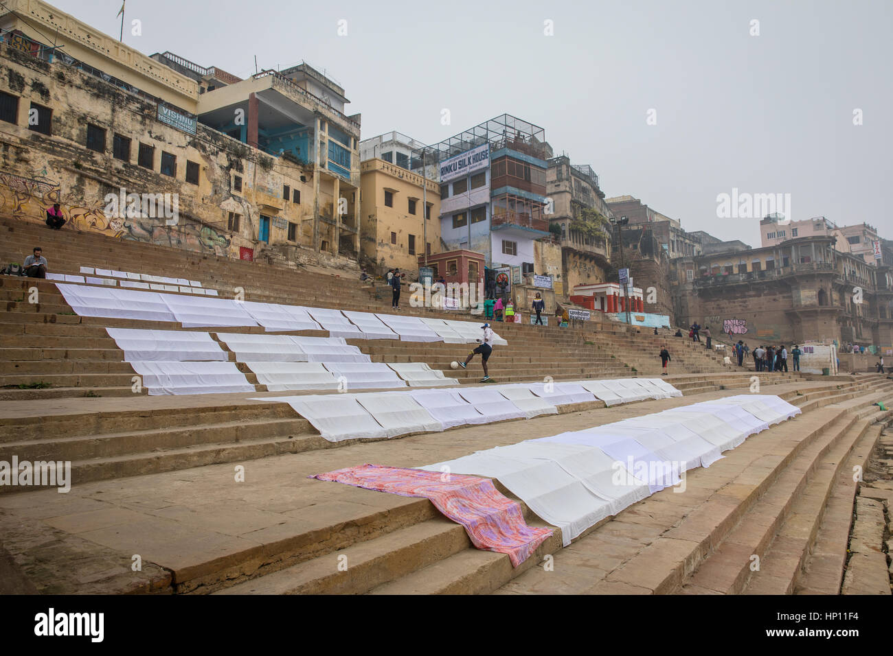 02/02/2017. Varanasi (India). Qui la didascalia Photo credit: Rob Pinney Foto Stock