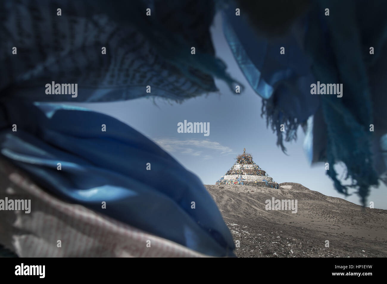 Febbraio 9, 2017 - Cina - Inner Mongolia, Cina-Febbraio 9 2017: (solo uso editoriale. Cina fuori) ..Il lago Juyan,chiamato anche come "Lago wan', è un ben noto entroterra del lago in Alxa, nel nord della Cina di Mongolia Interna Regione Autonoma, 9 febbraio 2017. (Credito Immagine: © SIPA Asia via ZUMA filo) Foto Stock