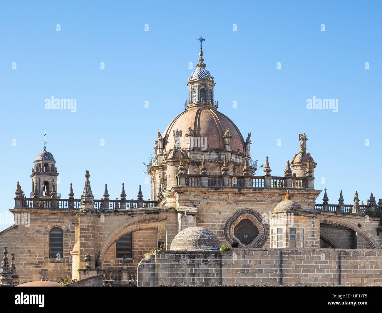 Vista esterna della cattedrale di San Salvador a Jerez de la Frontera, Andalusia, Spagna Foto Stock