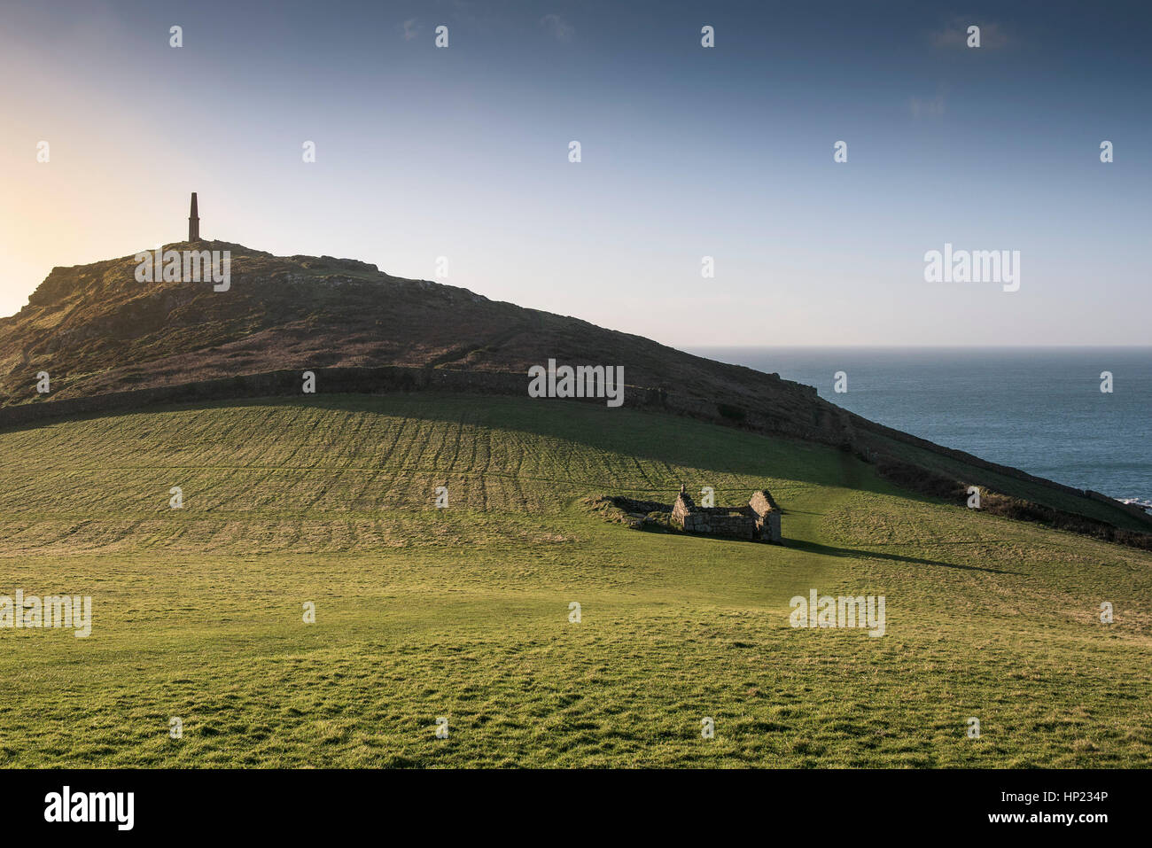 Rimane Christian St Helen Oratorio del turismo Cape Cornwall Inghilterra England Regno Unito. Foto Stock