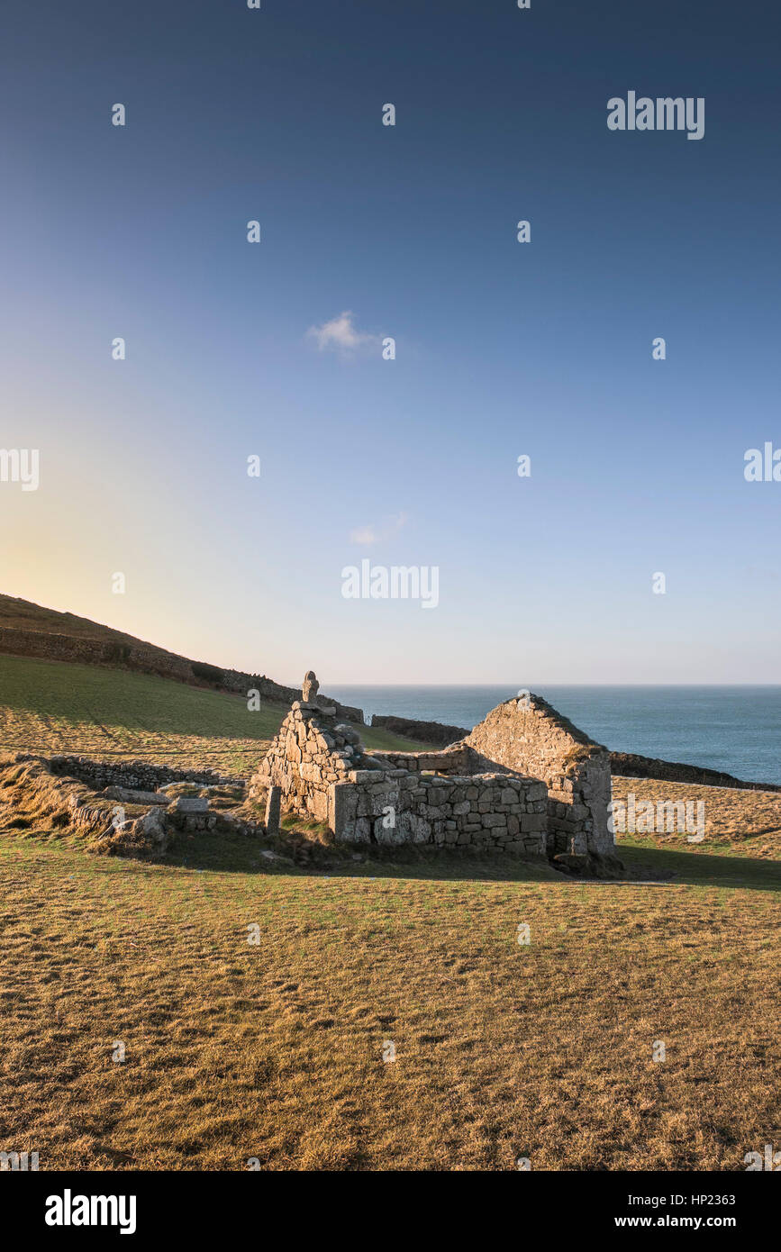 Rimane Christian St Helen's oratorio Cape Cornwall Inghilterra England Regno Unito. Foto Stock