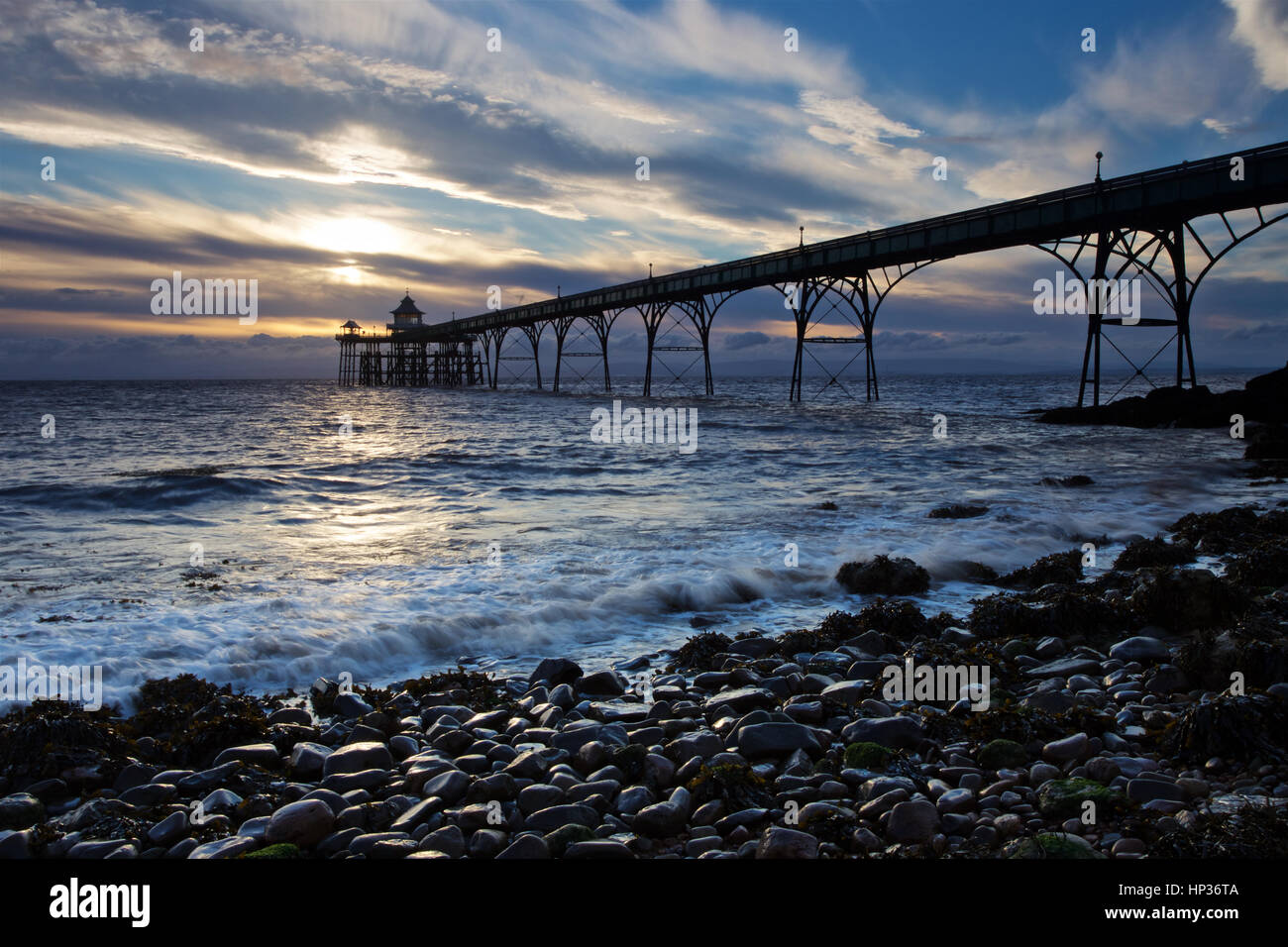 Sunset over Clevedon Pier Foto Stock