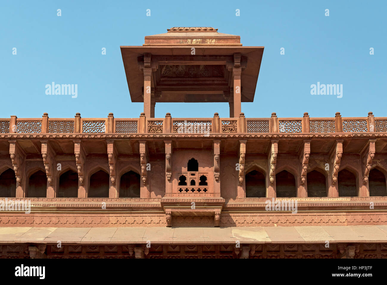 Cortile interno del palazzo di Jahangir, Jahangiri Mahal, al Forte di Agra, Agra, Uttar Pradesh, India Foto Stock