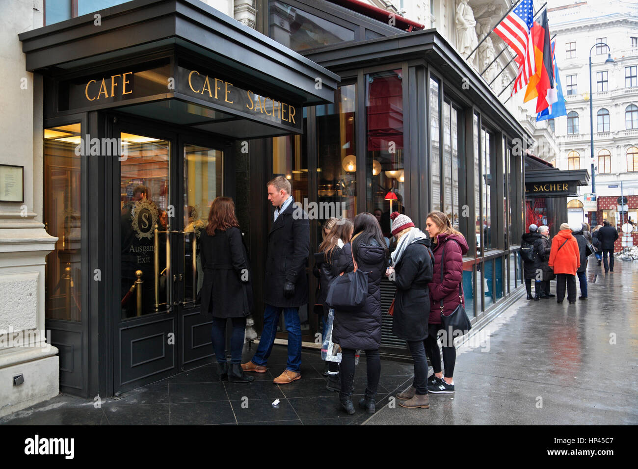 Cafe Sacher ingresso, Vienna, Austria, Europa Foto Stock