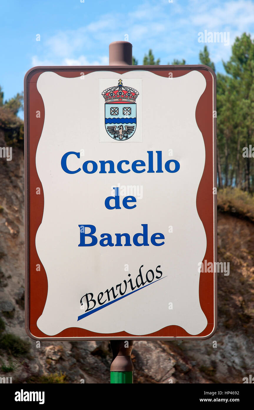 Segnaletica comunale - Benvenuto, bande, provincia di Orense, regione della Galizia, Spagna, Europa Foto Stock