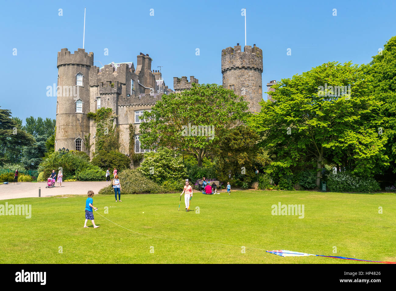 Il Castello di Malahide, Dublino, Irlanda, Europa. Foto Stock