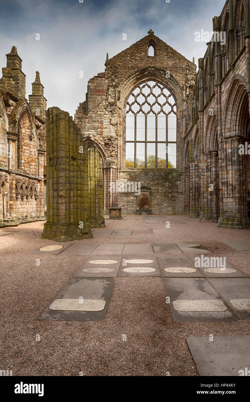 Le rovine della Holyrood Abbey a Edimburgo - Scozia. Foto Stock