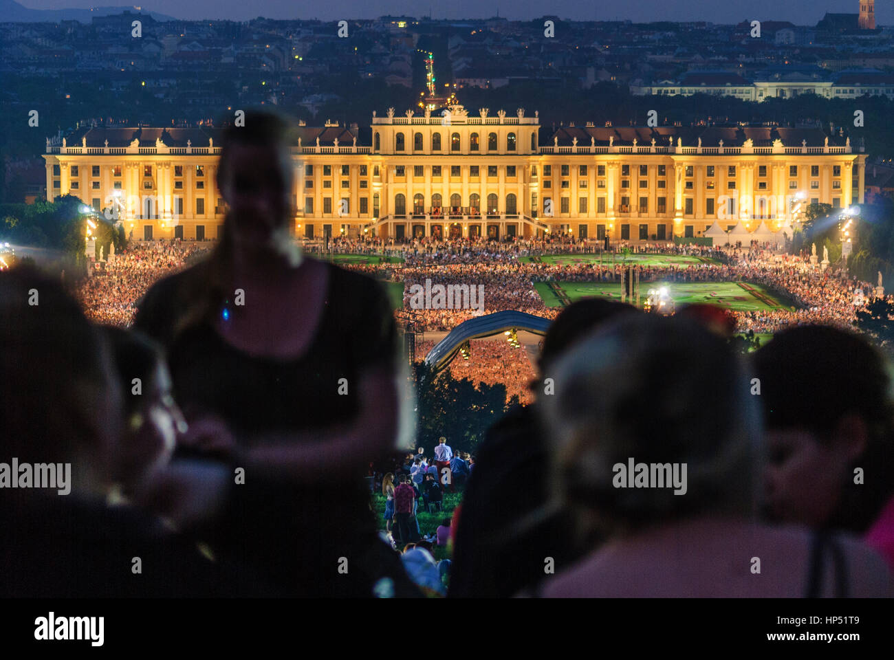 Wien, Vienna, il castello di Schönbrunn; "Concerto per l'Europa" con l'Orchestra Filarmonica di Vienna, 13., Wien, Austria Foto Stock