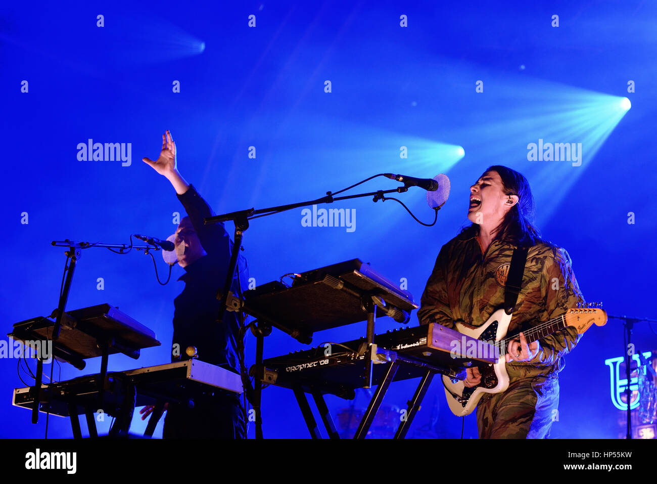 Barcellona - 28 Maggio: Jungle (anima moderna band) suona al suono di Primavera 2015 Festival il 28 maggio 2015 a Barcellona, Spagna. Foto Stock