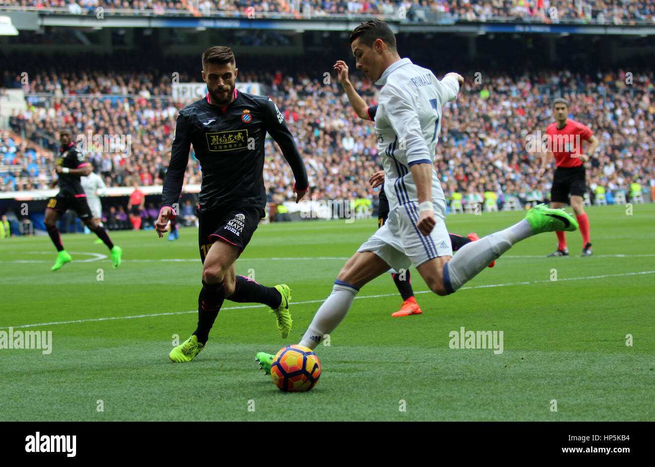 Madrid, Spagna. 18 Febbraio, 2017. Cristiano Ronaldo. La Liga Santander match tra il Real Madrid e Espanyol. Santiago Bernabeu, Madrid, Spagna. Il 18 febbraio 2017. Credito: VWPics/Alamy Live News Foto Stock