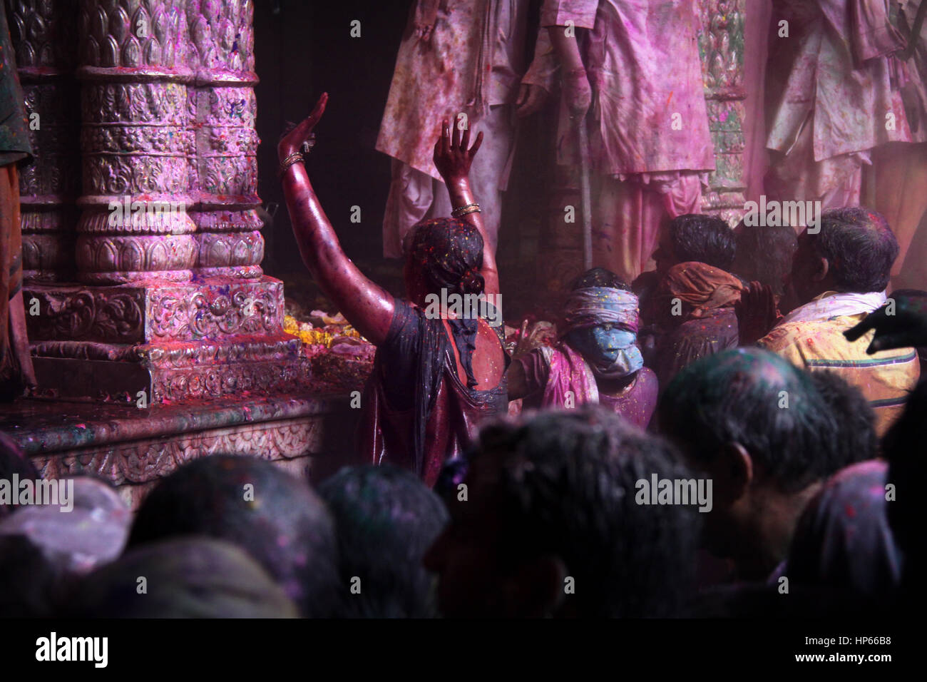 Holi celebrazioni in Vrindavan, India Foto Stock