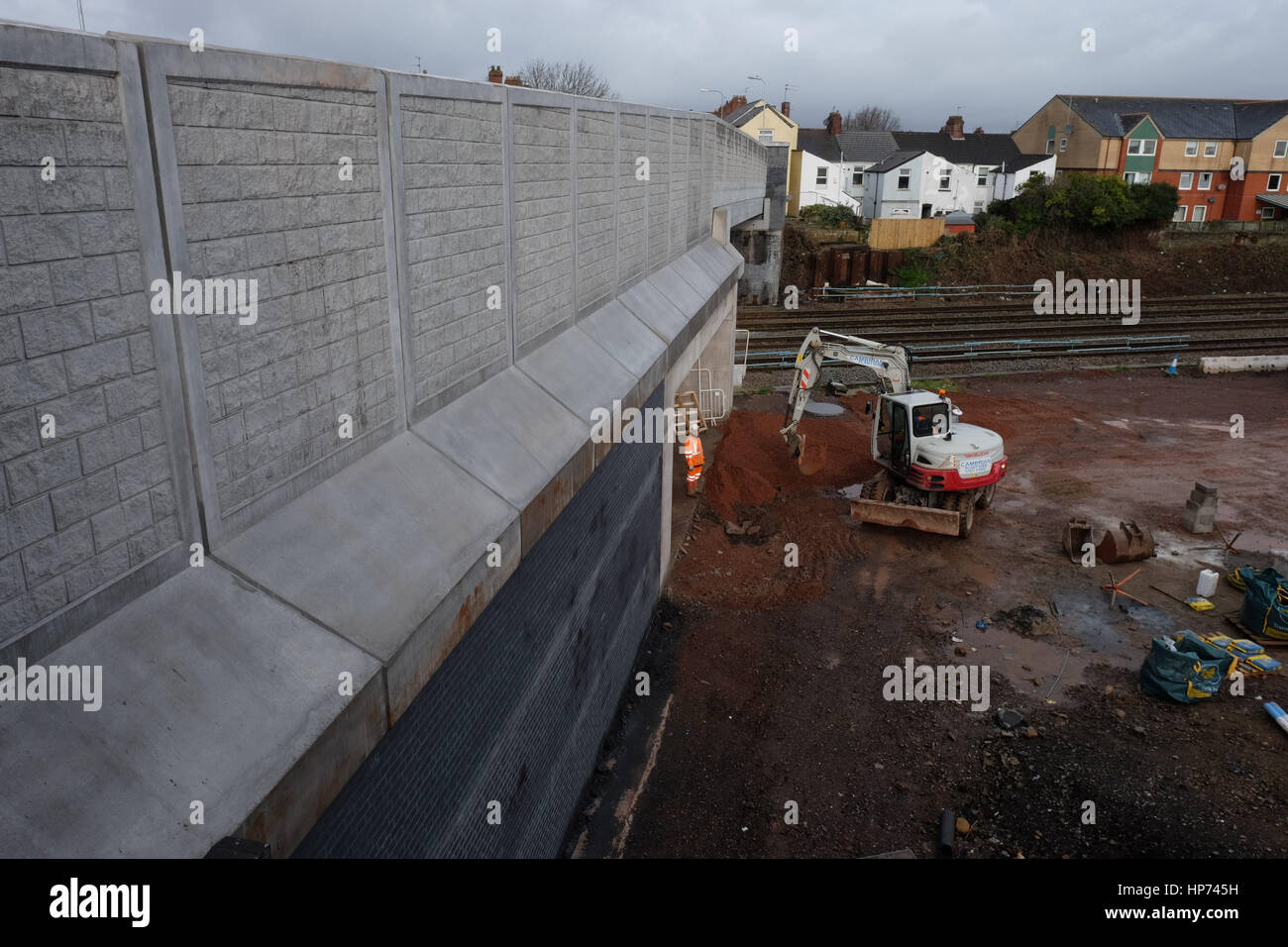 Splott ponte stradale,splott road,Cardiff, Galles, 16 febbraio 2017: il lato ovest di splott ponte stradale a chiudere per tutto il traffico e i pedoni il 27 Foto Stock