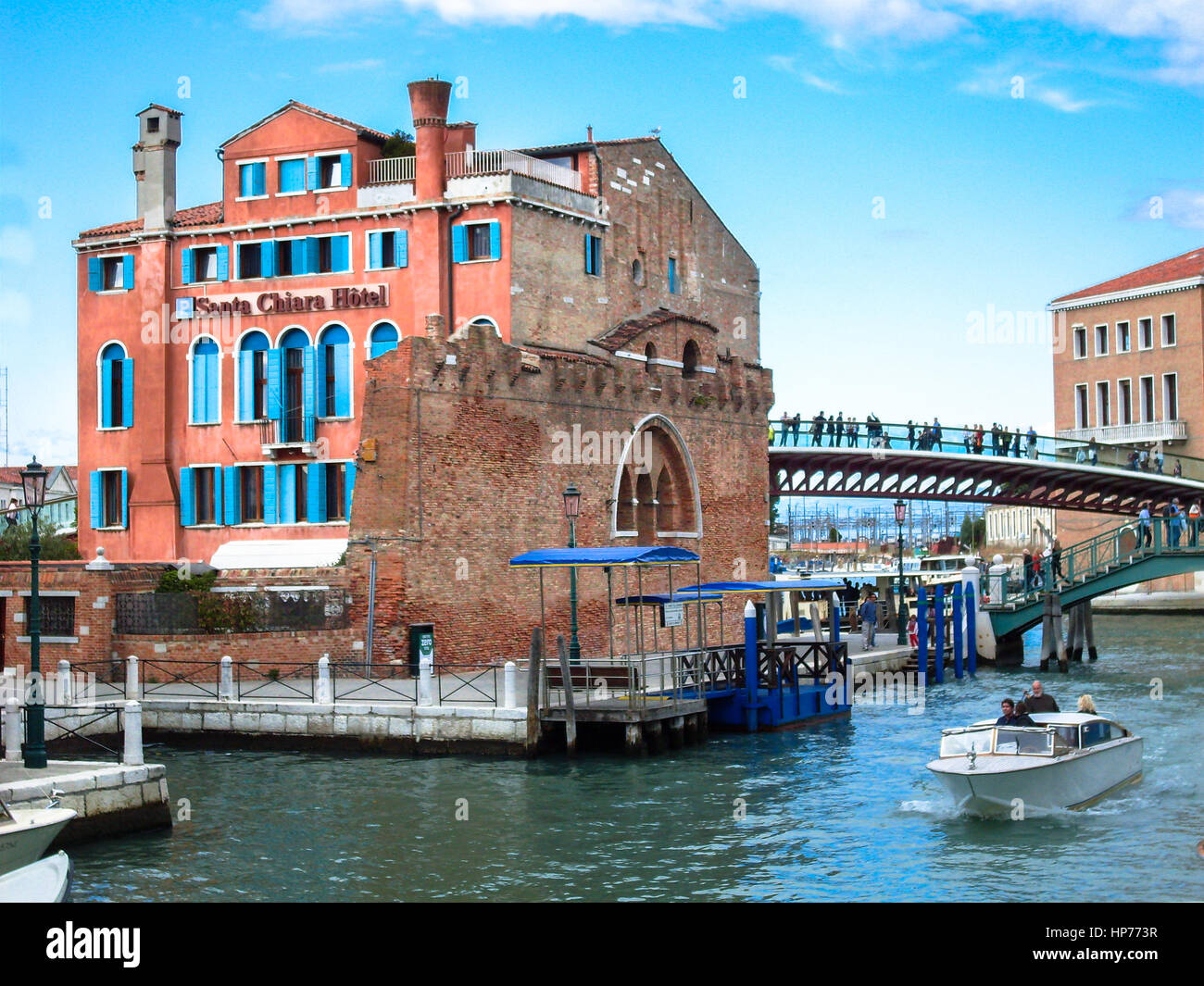 Il Ponte della Costituzione e Hotel Santa Chaira Venezia Italia - Ottobre 04, 2008 Foto Stock