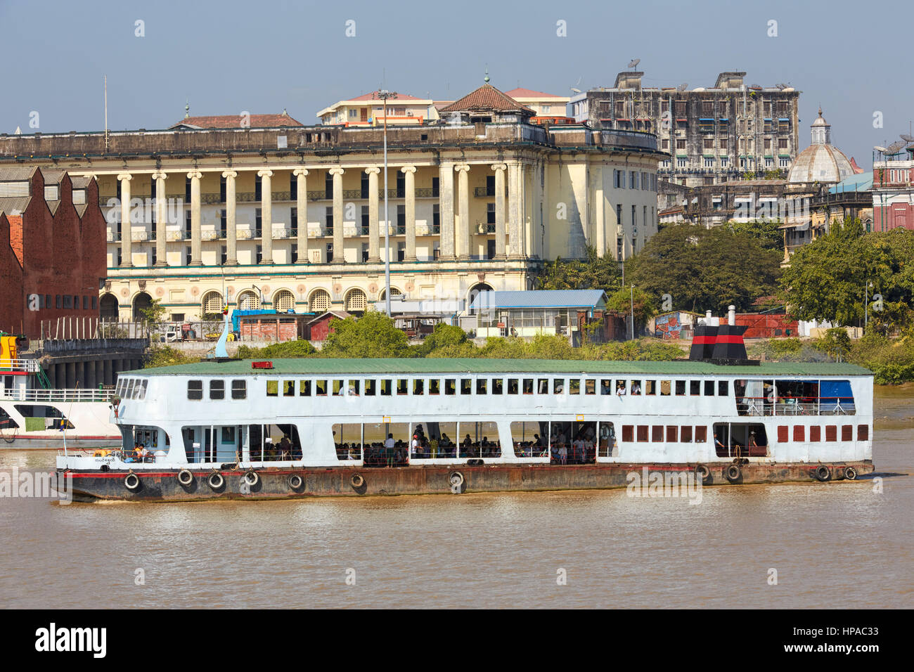 Traghetto, Yangon, Myanmar, Sud Est asiatico Foto Stock