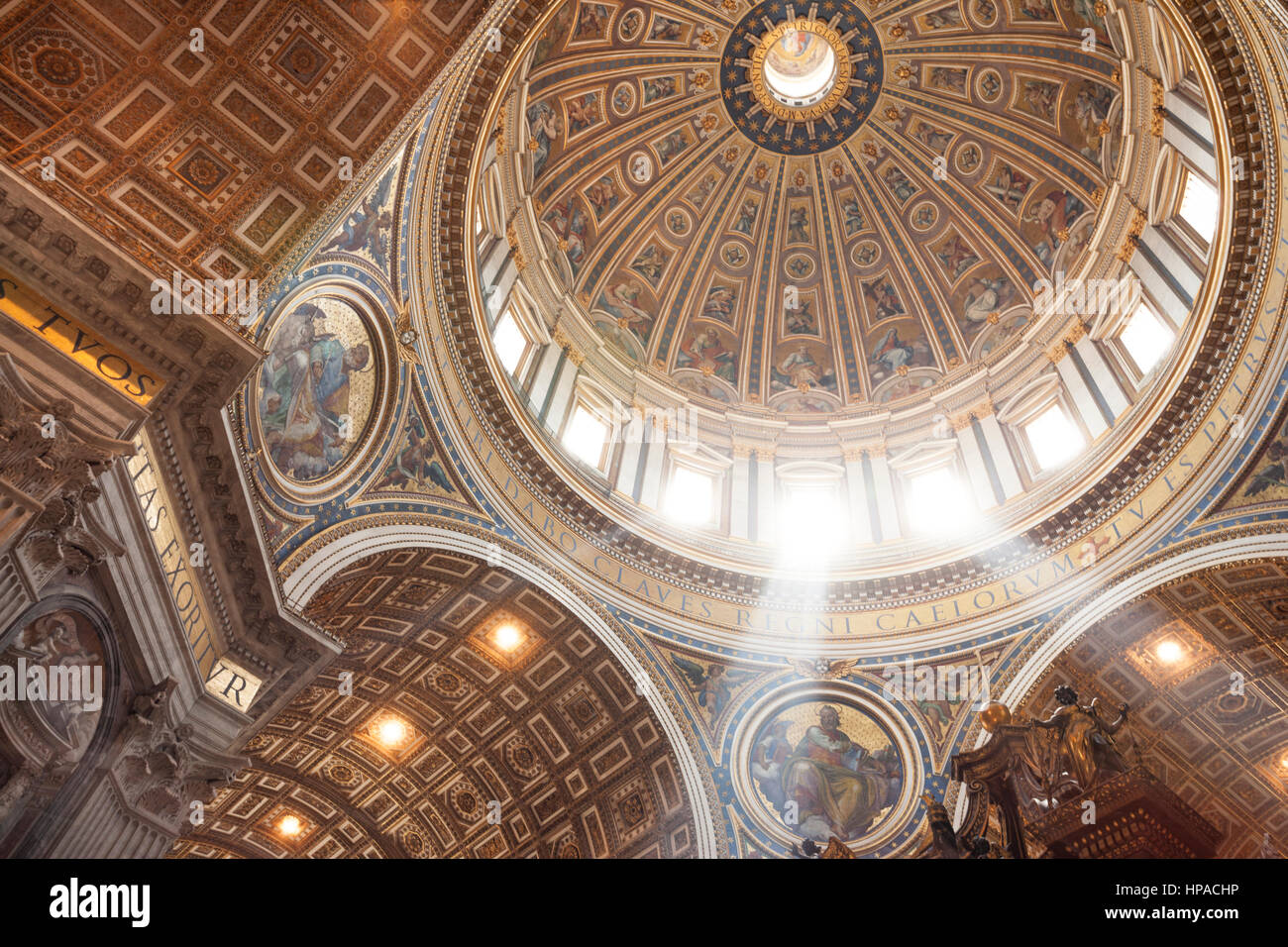 Interno della Basilica di San Pietro, il Vaticano, Roma, Italia. Foto Stock