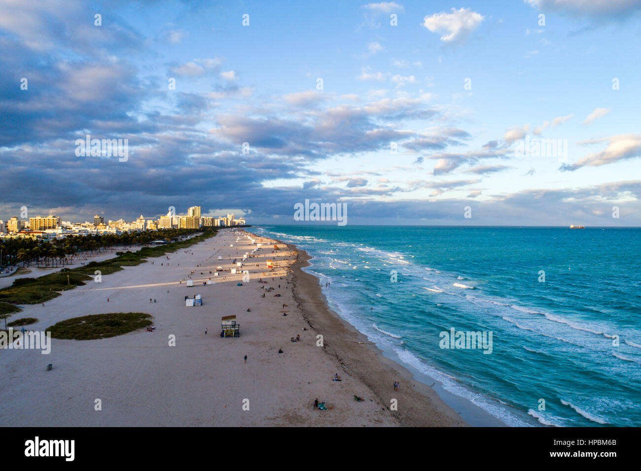 Miami Beach Florida, Oceano Atlantico, riva, litorale, aereo dall'alto, FL170114004 Foto Stock