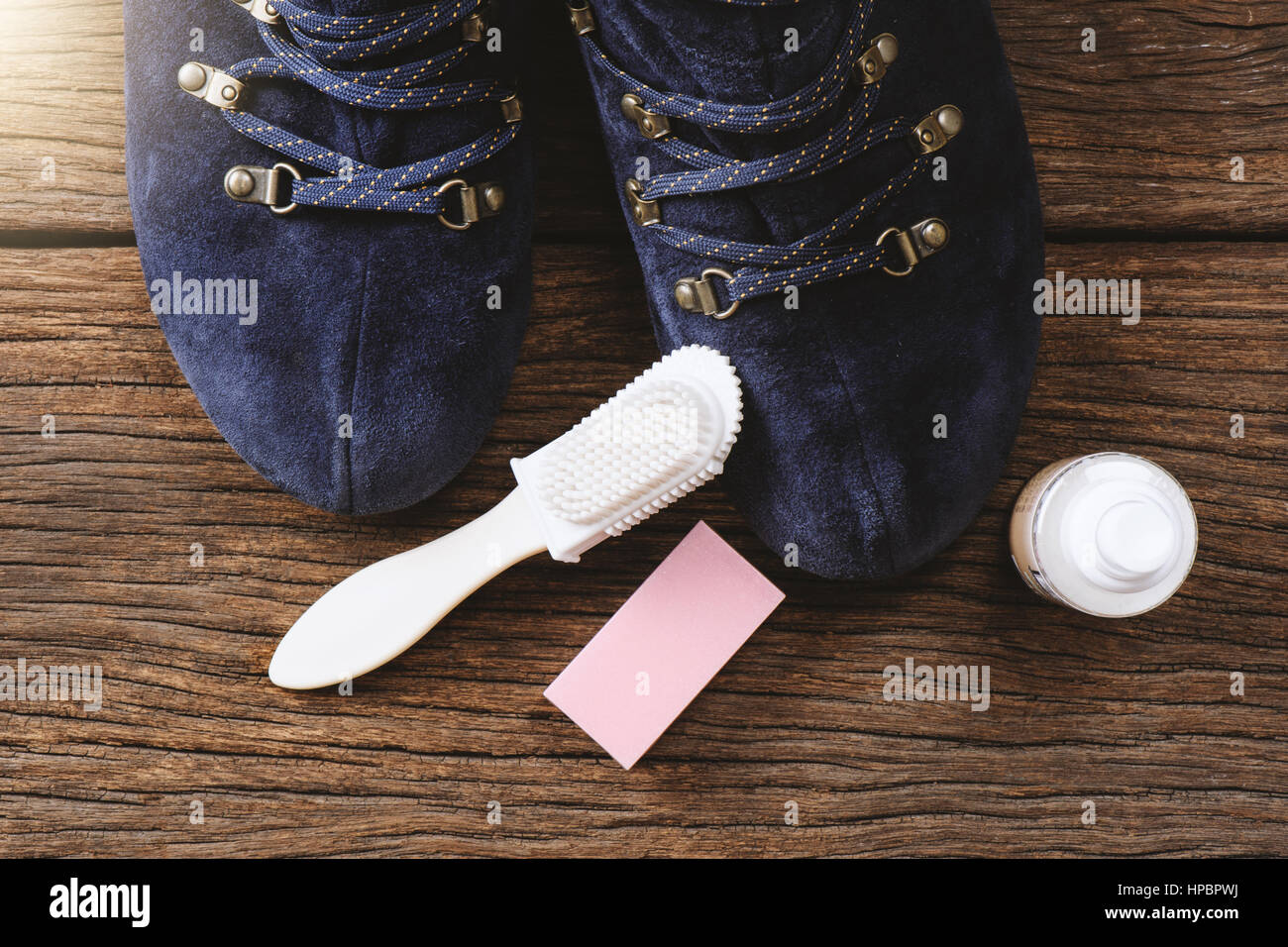 Spazzola di manutenzione per camoscio e nubuck scarpe Foto Stock