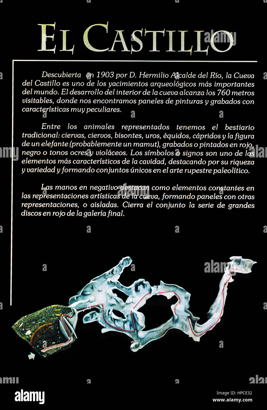 Informazioni grotta di schermo di luce El Castillo nel conplejo del Monte el Castillo, Puente Viesgo village, Cantabria, Spagna, Europa Foto Stock