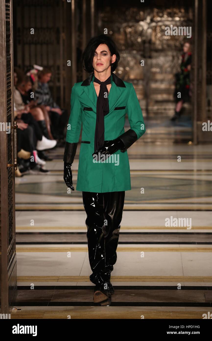 La London Fashion Week , Moda Scout Feb 2017 Passerella .... Foto Stock