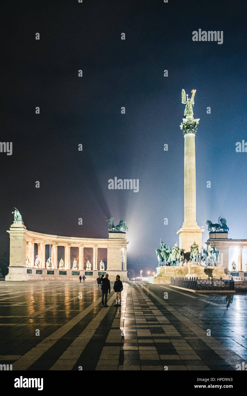 Ungheria, Budapest: la Piazza degli Eroi foto: Cronos/Alessandro Bosio Foto Stock