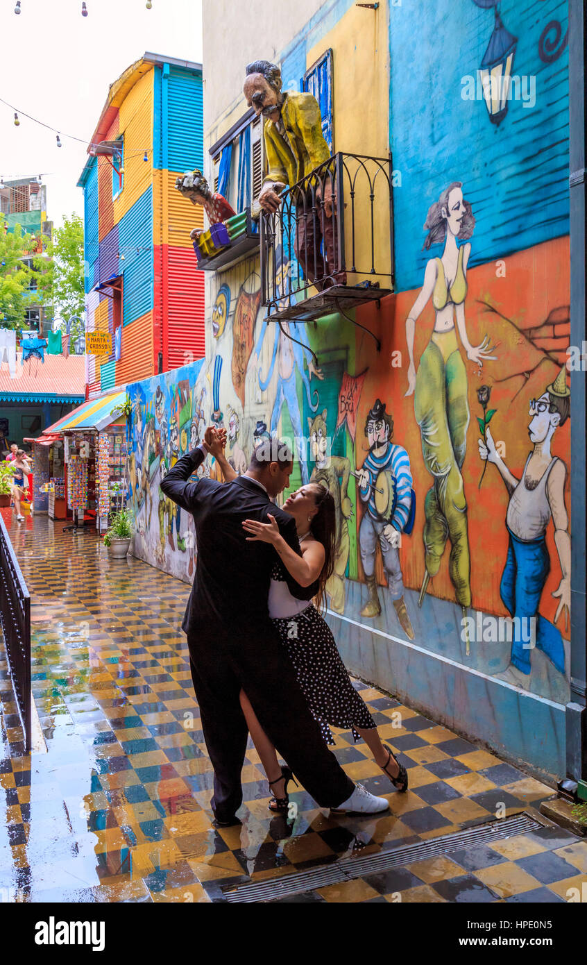 Ballerini di tango a Caminito. La Boca, Buenos Aires, Argentina Foto stock  - Alamy
