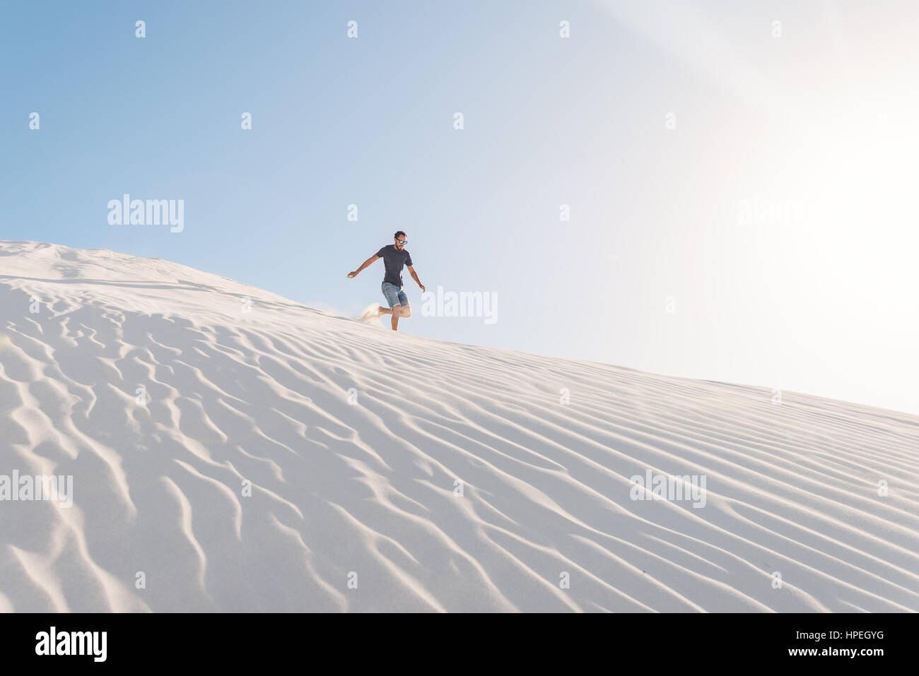 Backpackers a Lancelin dune di sabbia vicino a Perth, Western Australia Foto Stock
