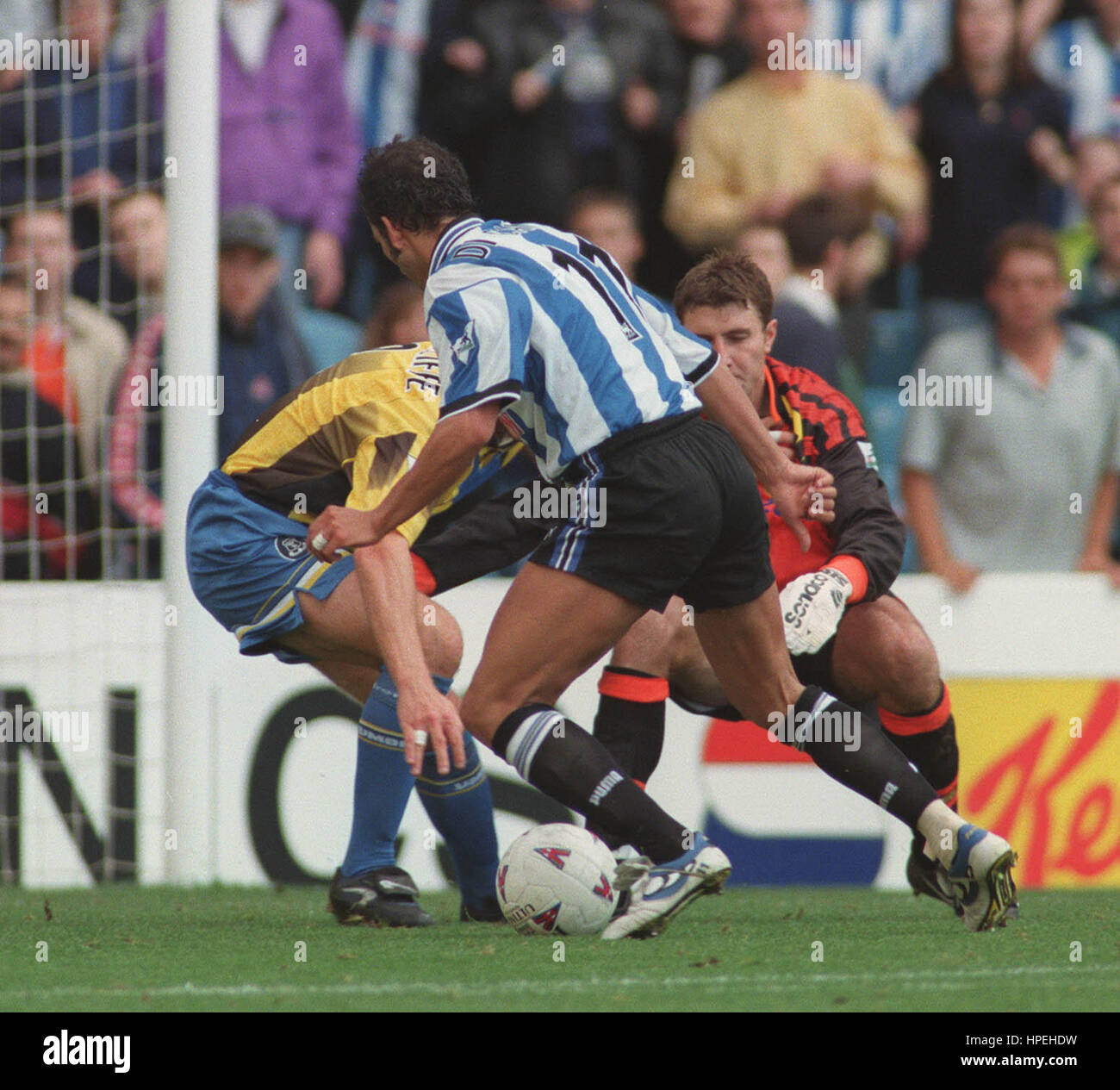 DI CANIO TORNATE KEEPER SHEFFIELD WED V EVERTON 04 Ottobre 1997 Foto Stock