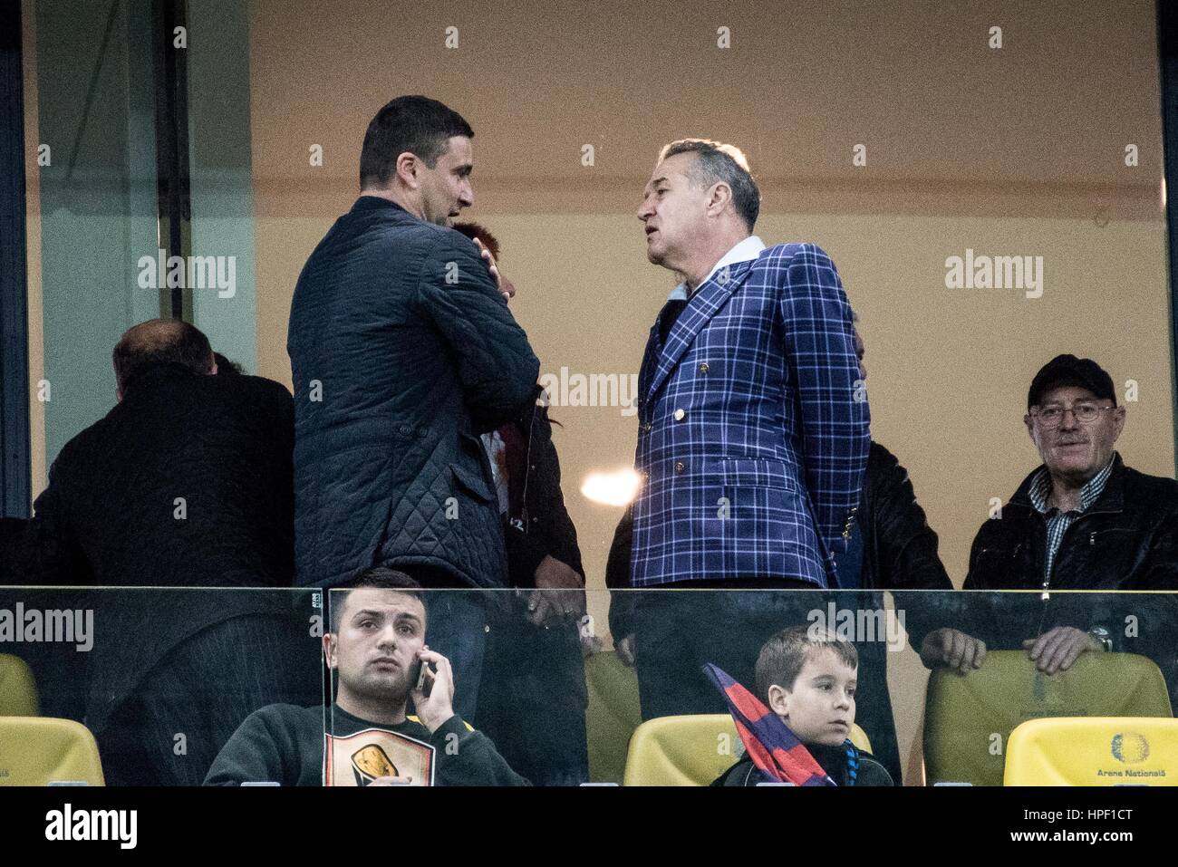 Aprile 29, 2015: George Becali il finanziere di FCSB durante la Liga I Soccer Romania gioco tra FC Steaua Bucharest ROU e ASA 2013 Targu Mures ROU a livello nazionale Arena, Bucarest, Romania ROU. Foto: Catalin Soare Foto Stock