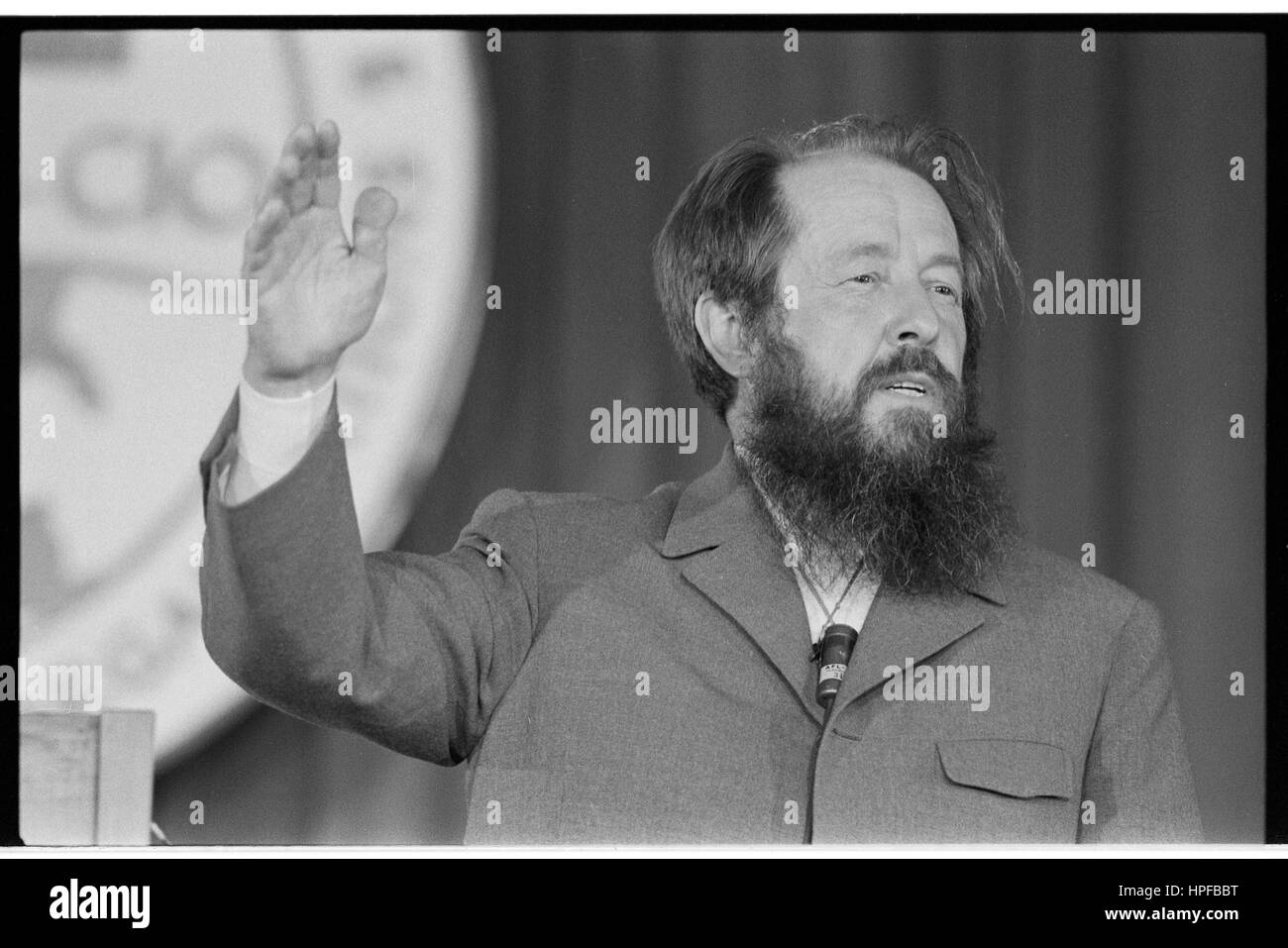 Aleksandr Solzhenitsyn intervenendo a un incontro della AFL-CIO, 06/31/1975. Foto di Marion S Trikosko Foto Stock
