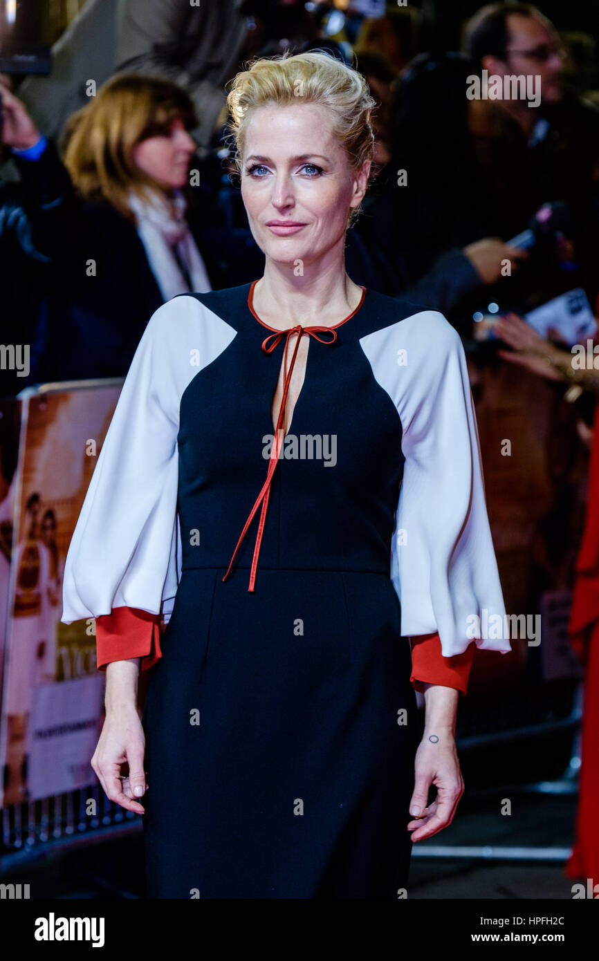 Londra, Regno Unito. Il 21 febbraio, 2017. Gillian Anderson assiste il Regno Unito Premiere se viceré'S HOUSE su 21/02/2017 al Curzon Mayfair, . Persone nella foto: Gillian Anderson.Picture tramite carta di credito: Julie Edwards/Alamy Live News Foto Stock