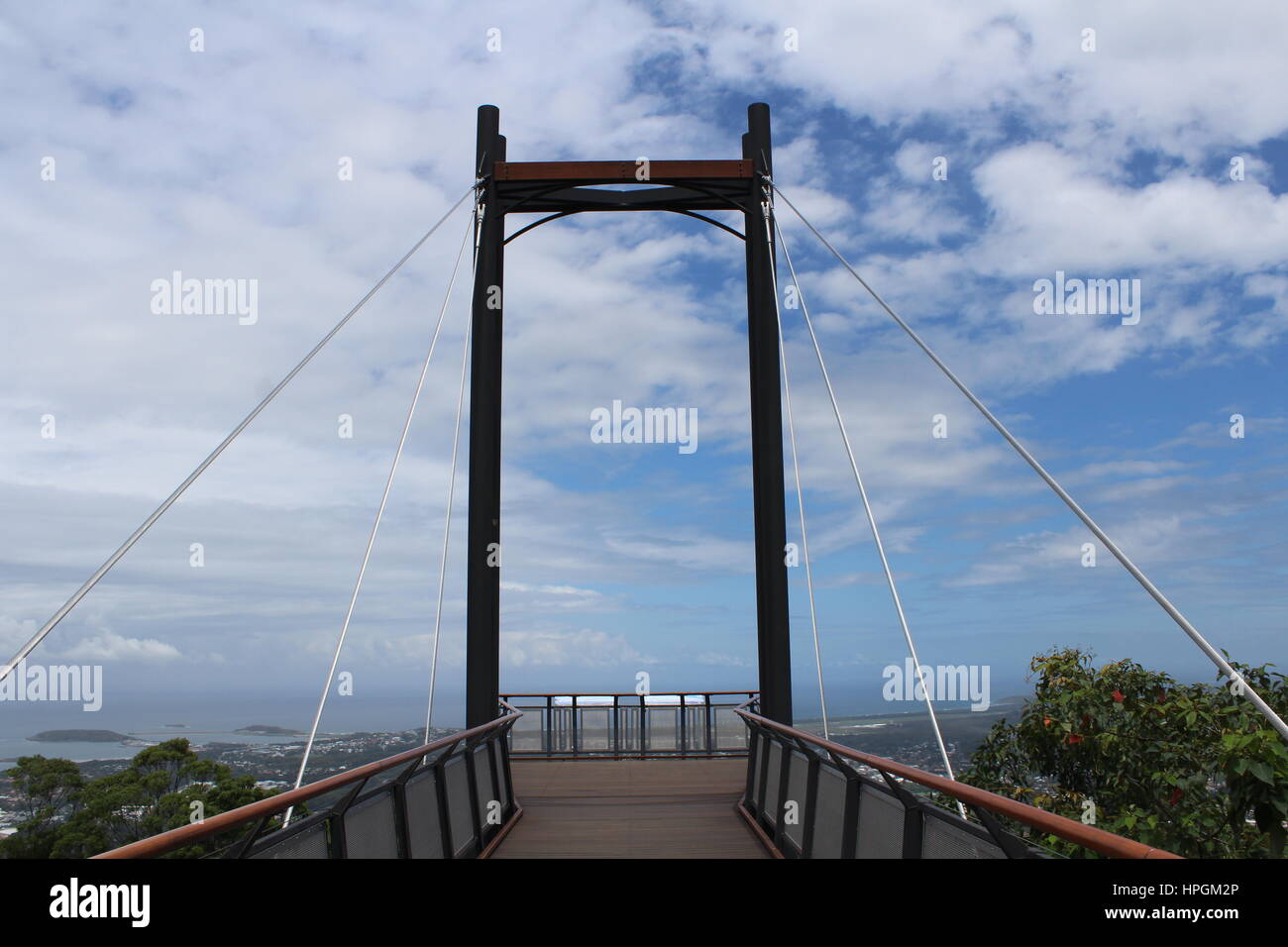 Sealy Lookout Forest Sky Pier, vicino a Coffs Harbour Foto Stock