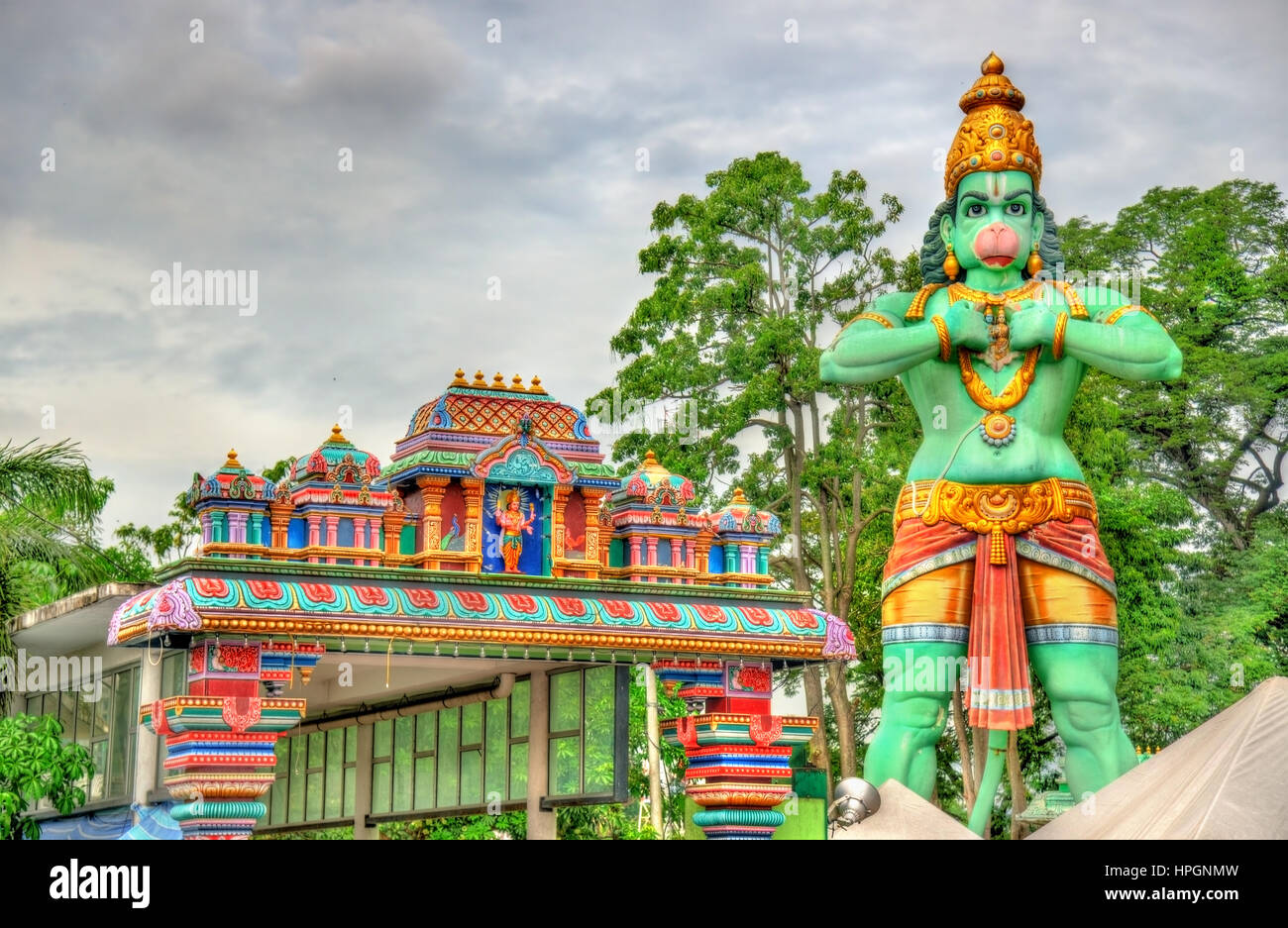 Statua di Hanuman, un dio indù, presso la Grotta del Ramayana, Grotte Batu, Kuala Lumpur Foto Stock