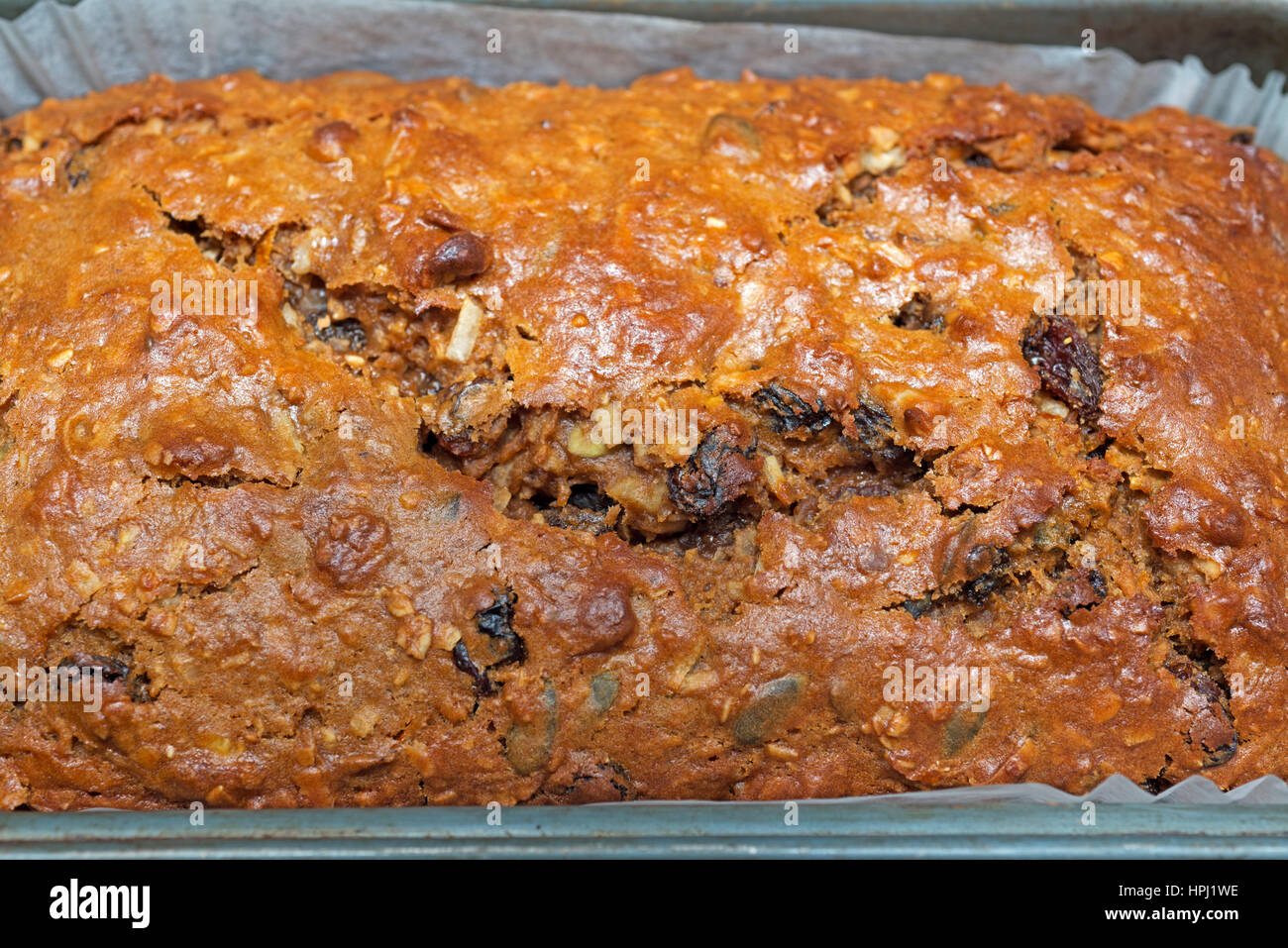 In casa di frutta mista torta di pane Foto Stock